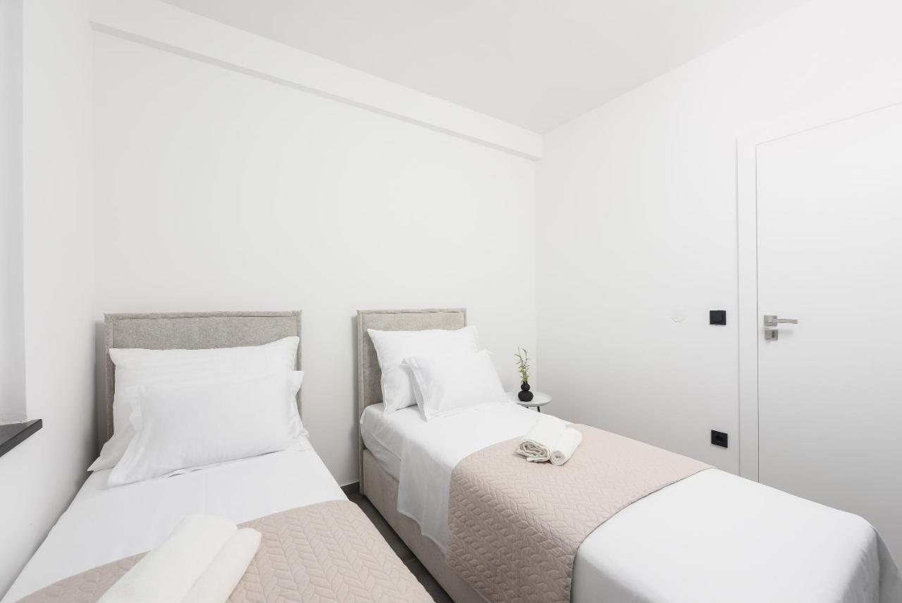 Luxury Apartment N Zara Esterno foto