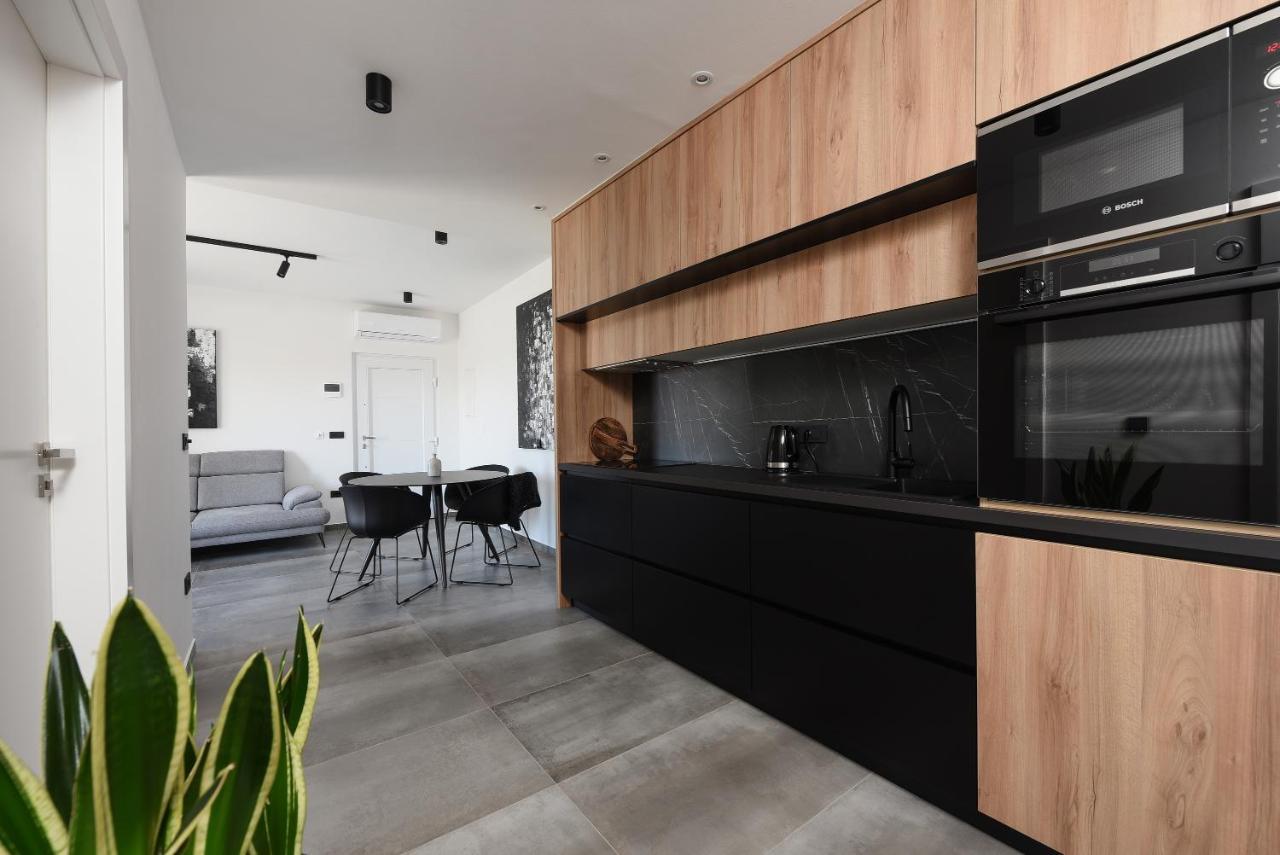 Luxury Apartment N Zara Esterno foto