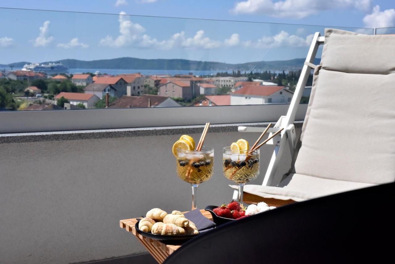 Luxury Apartment N Zara Esterno foto