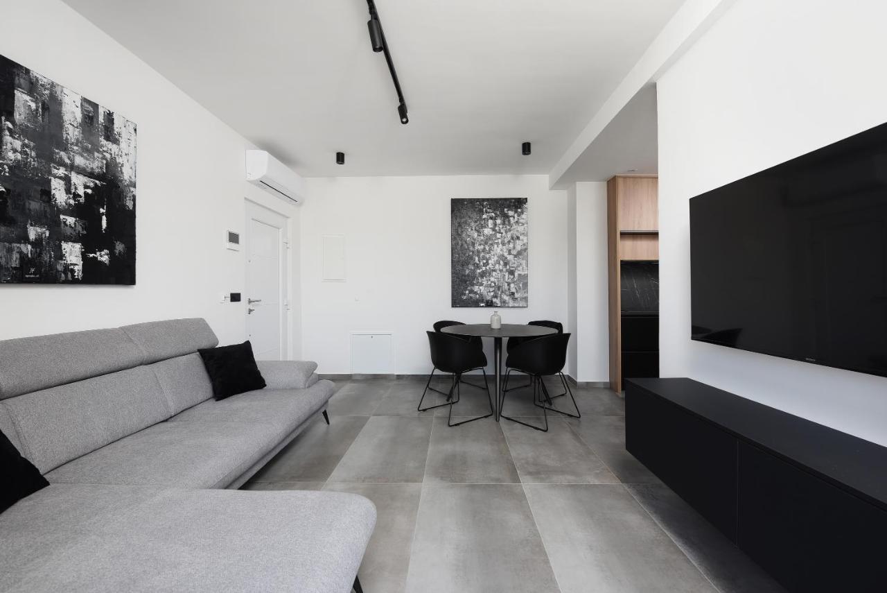 Luxury Apartment N Zara Esterno foto