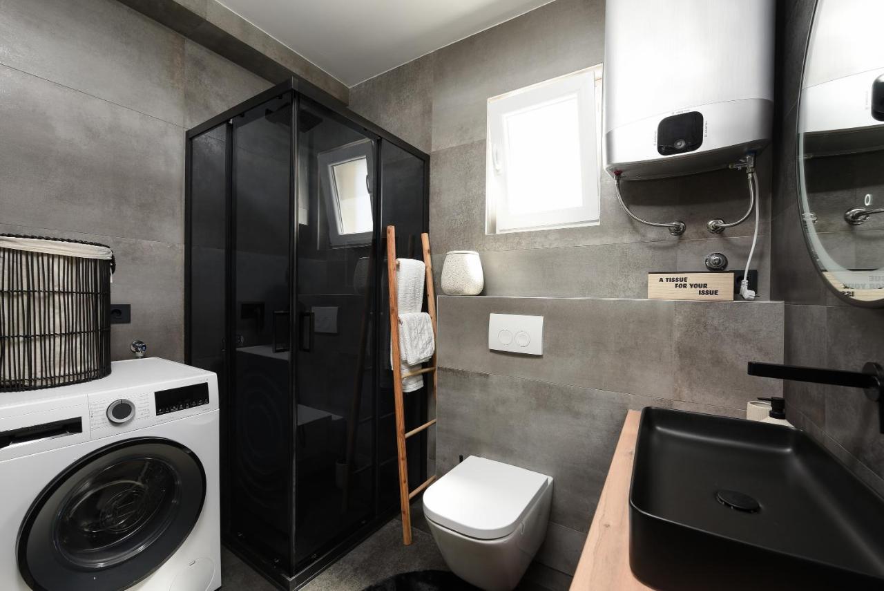 Luxury Apartment N Zara Esterno foto